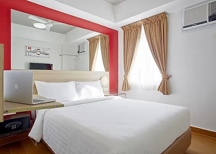 Hotel Red Planet Malate Mabini 3*