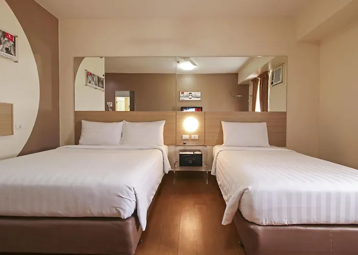 Red Planet Malate Mabini Hotel